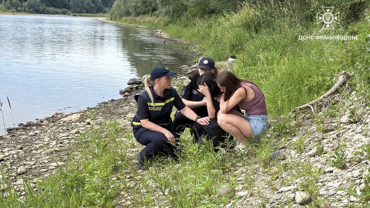 Психологи ДСНС надають допомогу