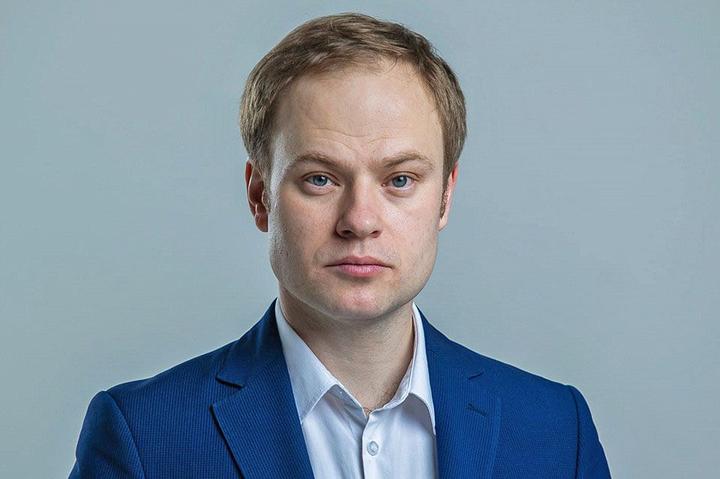 "Точно будуть болючі питання": нардеп пояснив, чому президент не зустрічається з лідерами фракцій Ради