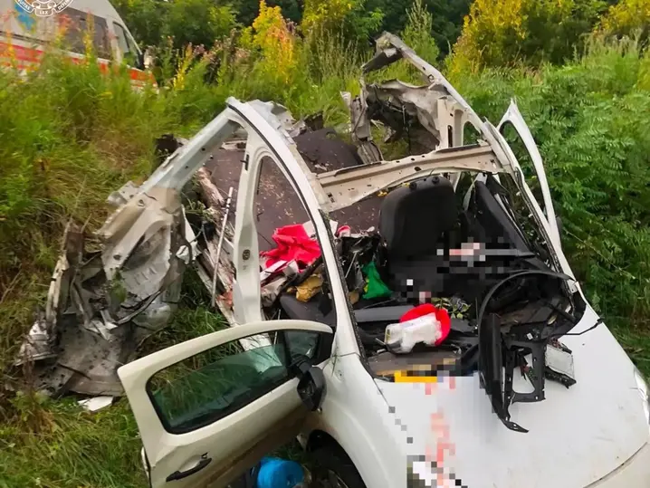 На Харківщині російський FPV-дрон атакував цивільне авто: загинули дві жінки