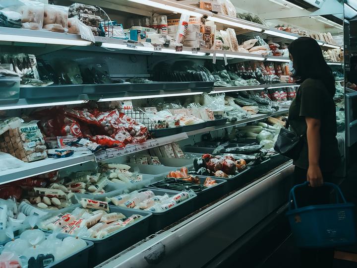 Через атаки РФ у супермаркетах може бракувати окремих продуктів: коли наповняться полиці