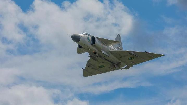 Винищувач Gripen